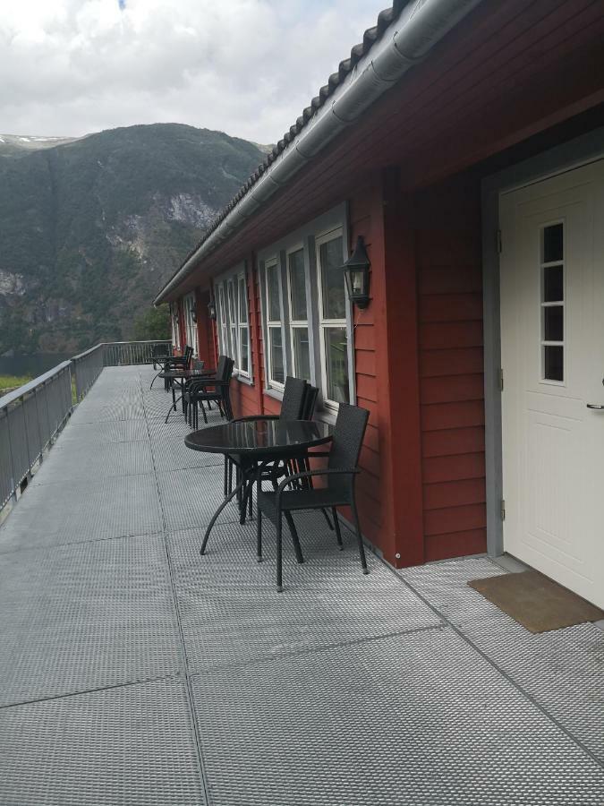 Winjum Apartments Aurland Stegastein Exterior photo